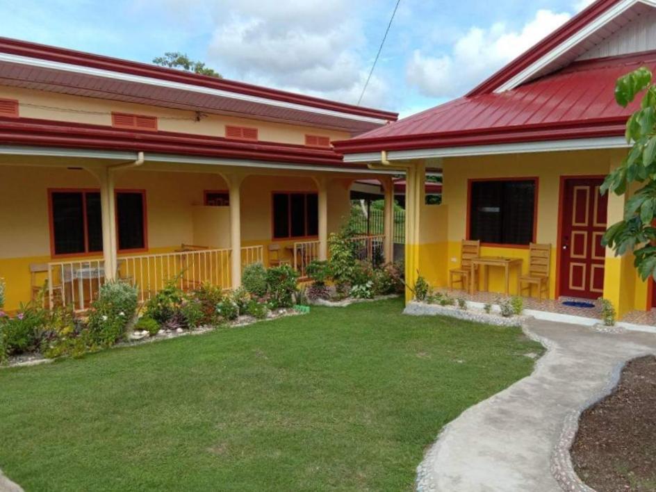 Uptown Guesthouse Siquijor Eksteriør billede